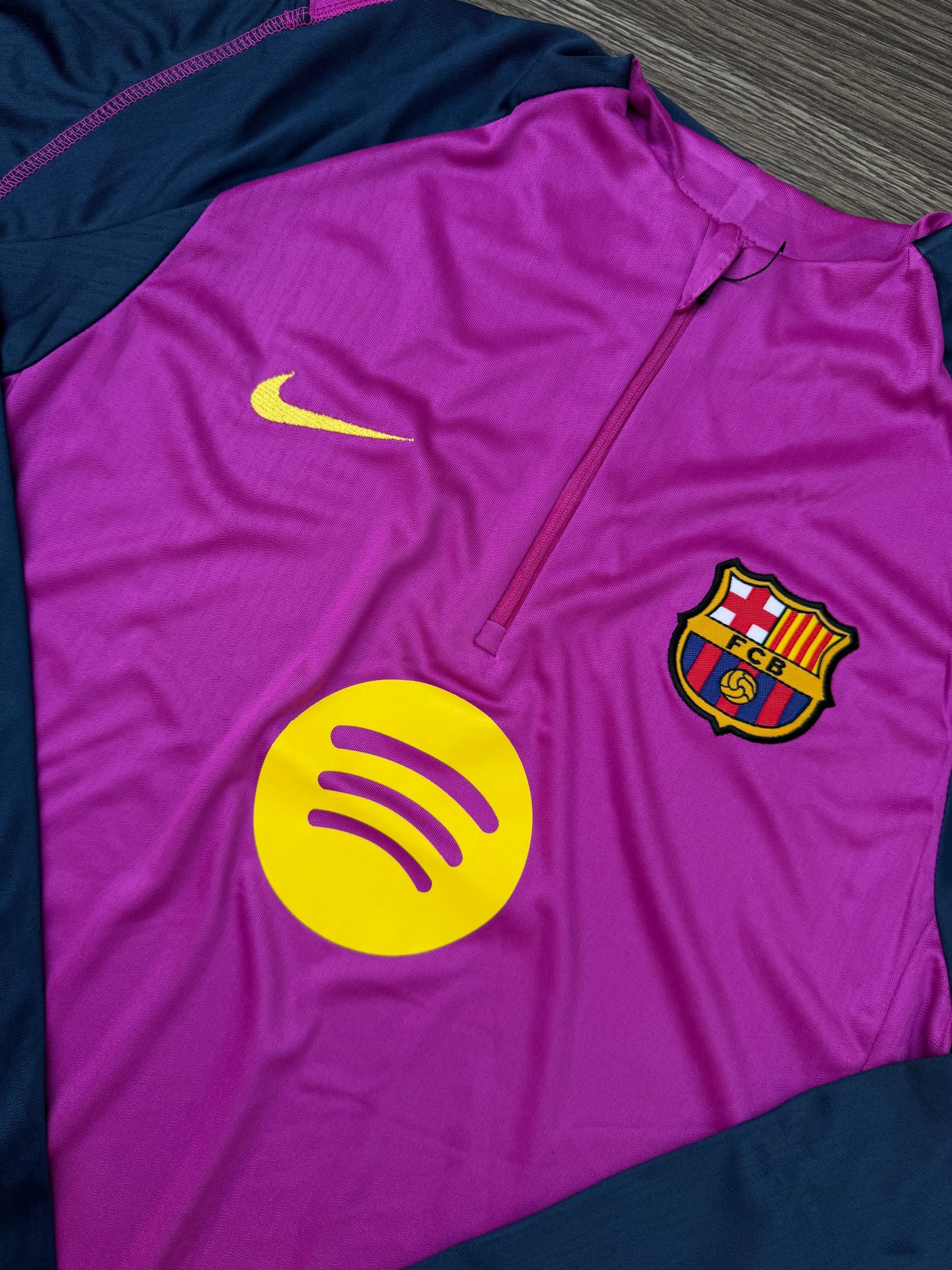 Barca Drill Top