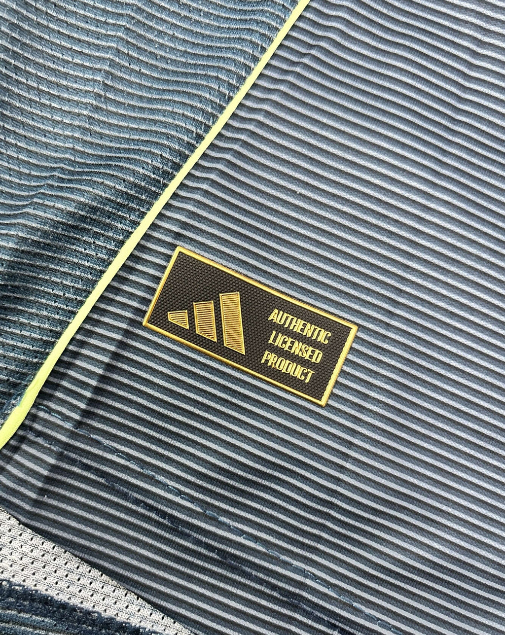 Real 25/26 Away Kit Half Sleeves