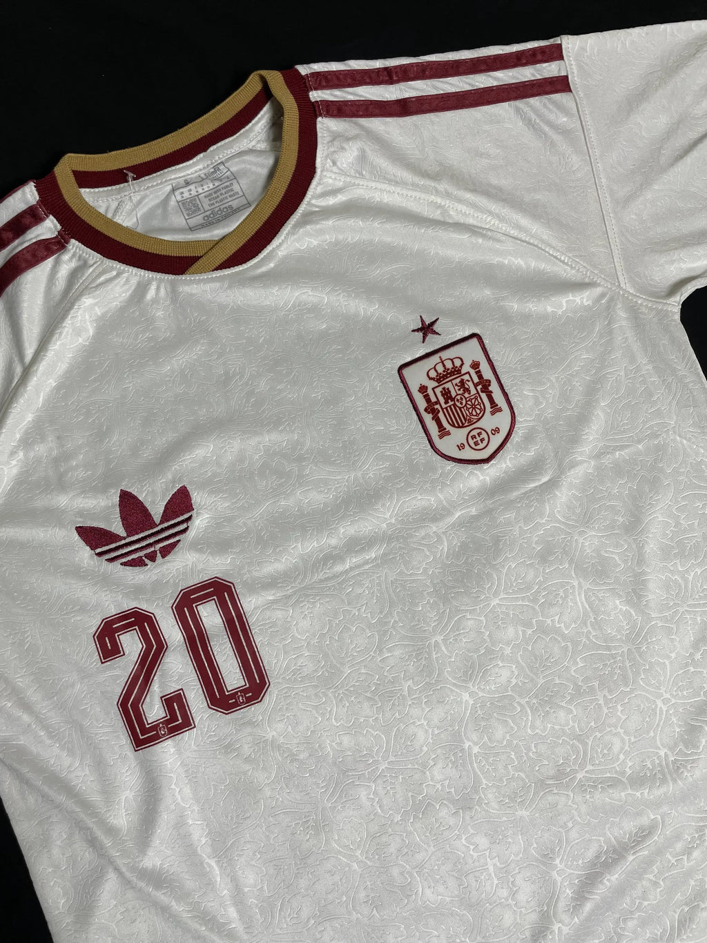 Spain 26 WC Away Kit Half Sleeve